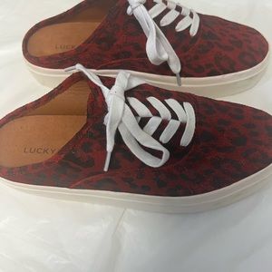 Lucky Brand Sneakers